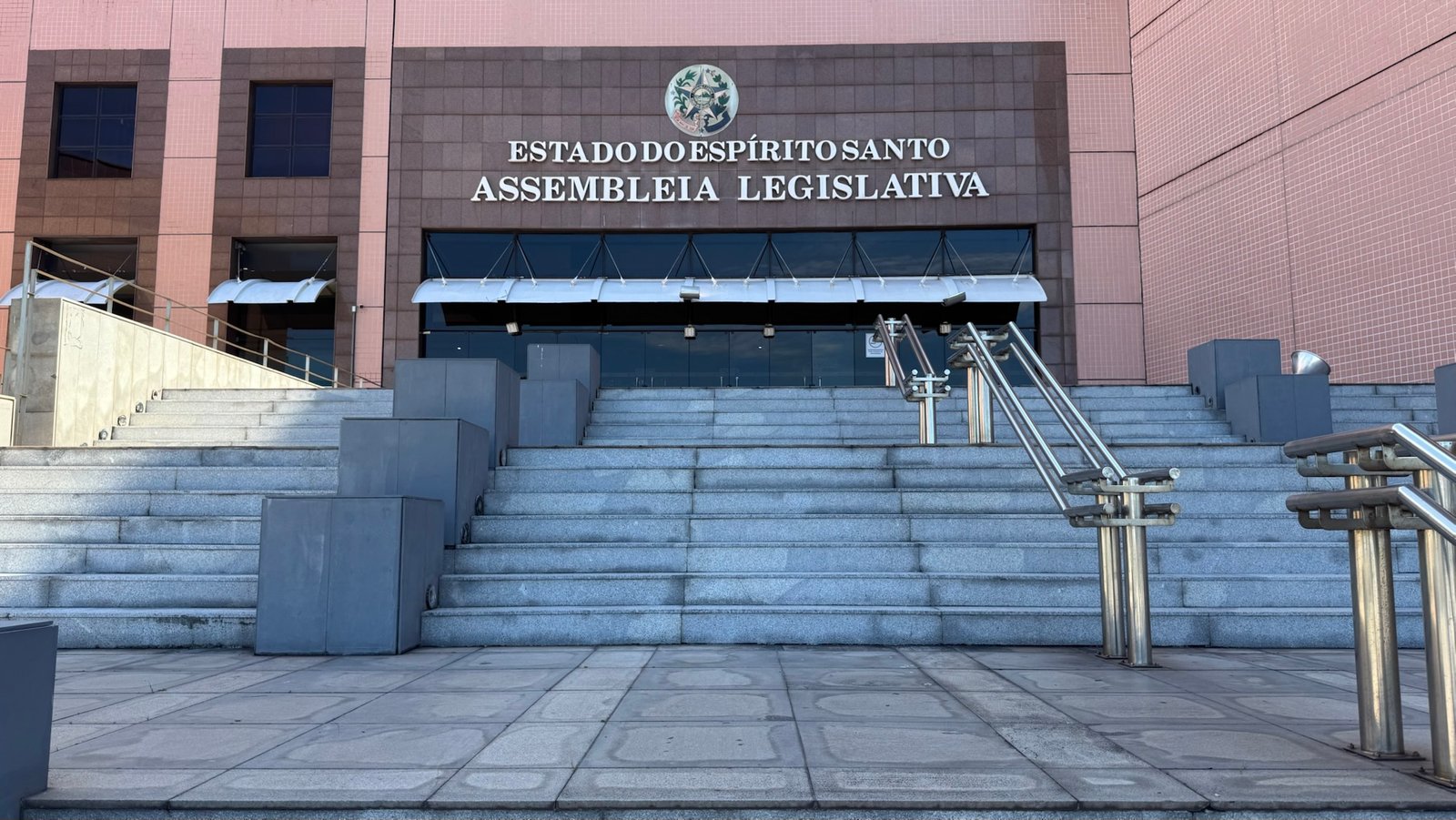 Governo envia PEC para adequar Constituição capixaba às novas regras da Reforma Tributária