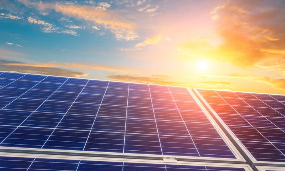 Estado contrata geração de energia solar para órgãos públicos e prevê economizar R$ 522 mil por ano