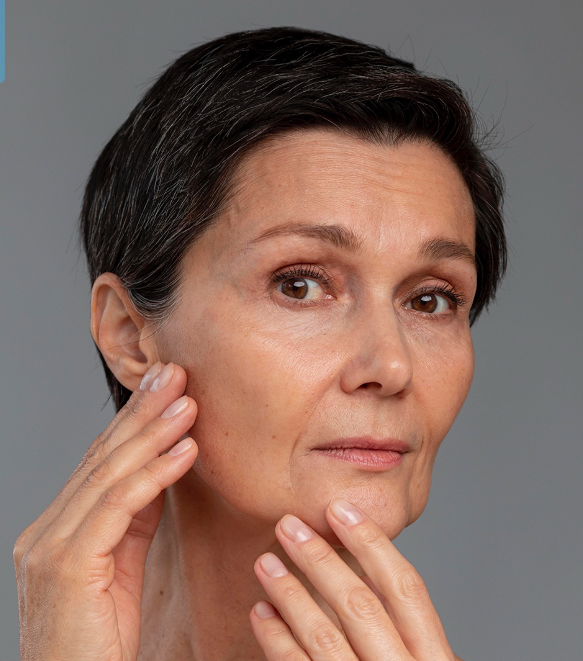 Medicamento usado para emagrecer pode causar flacidez facial e queda de cabelo