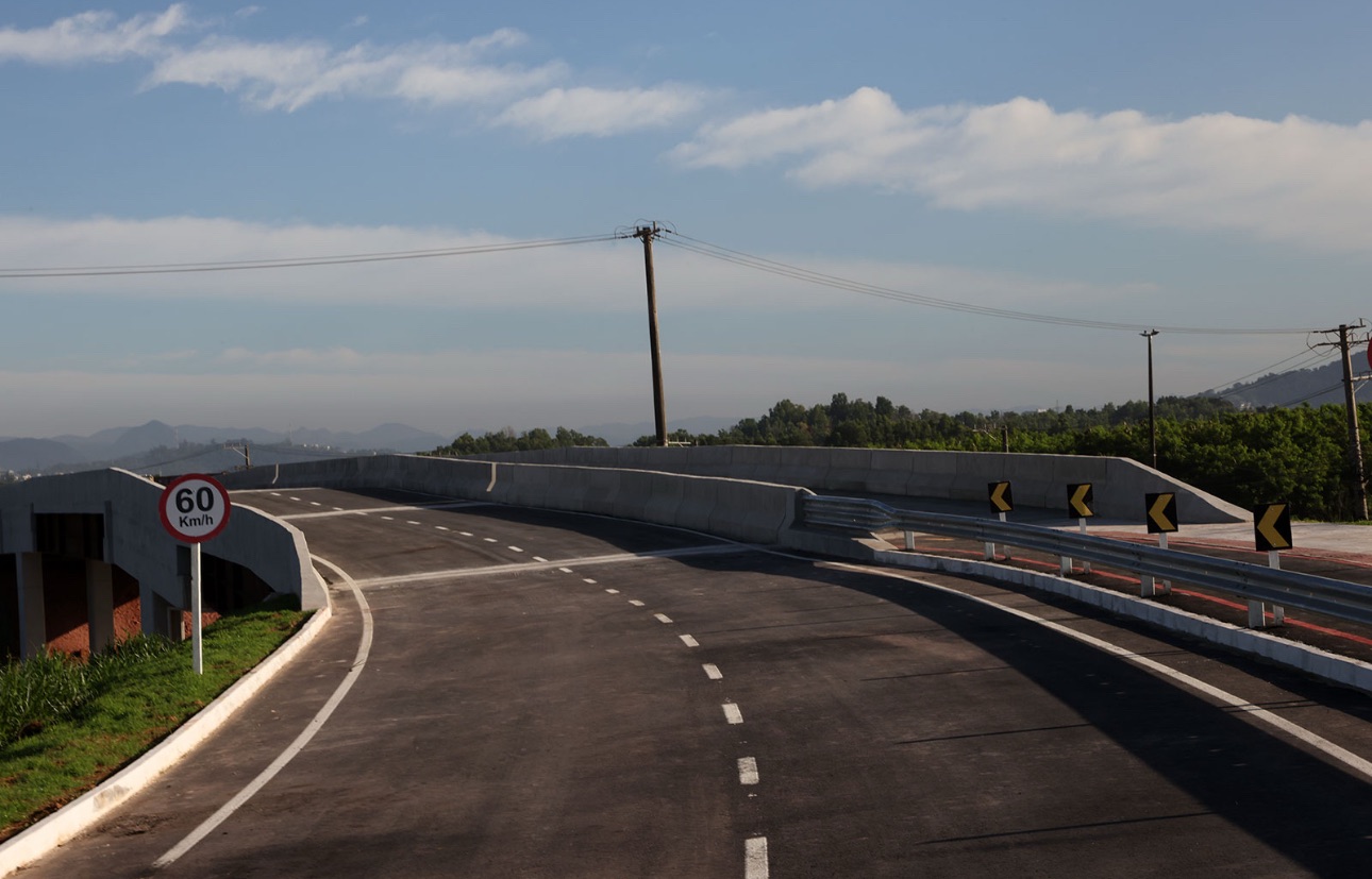 Novo complexo de viadutos é entregue e promete desafogar trânsito em Vila Velha