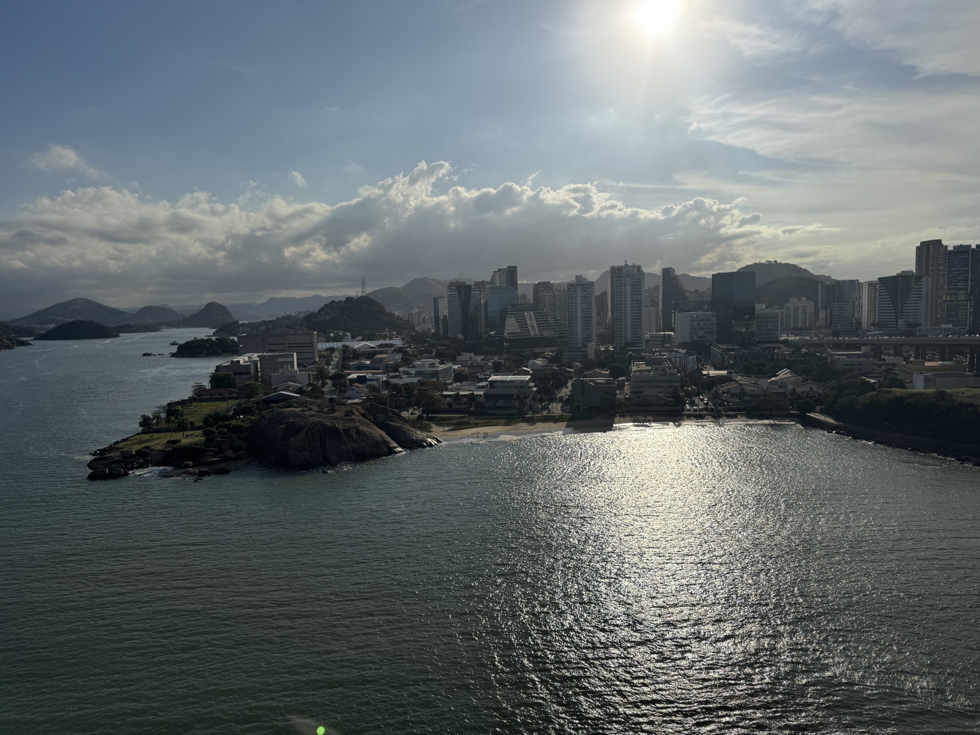 Grande Vitória terá semana de sol com chuvas isoladas a partir de quarta (27)