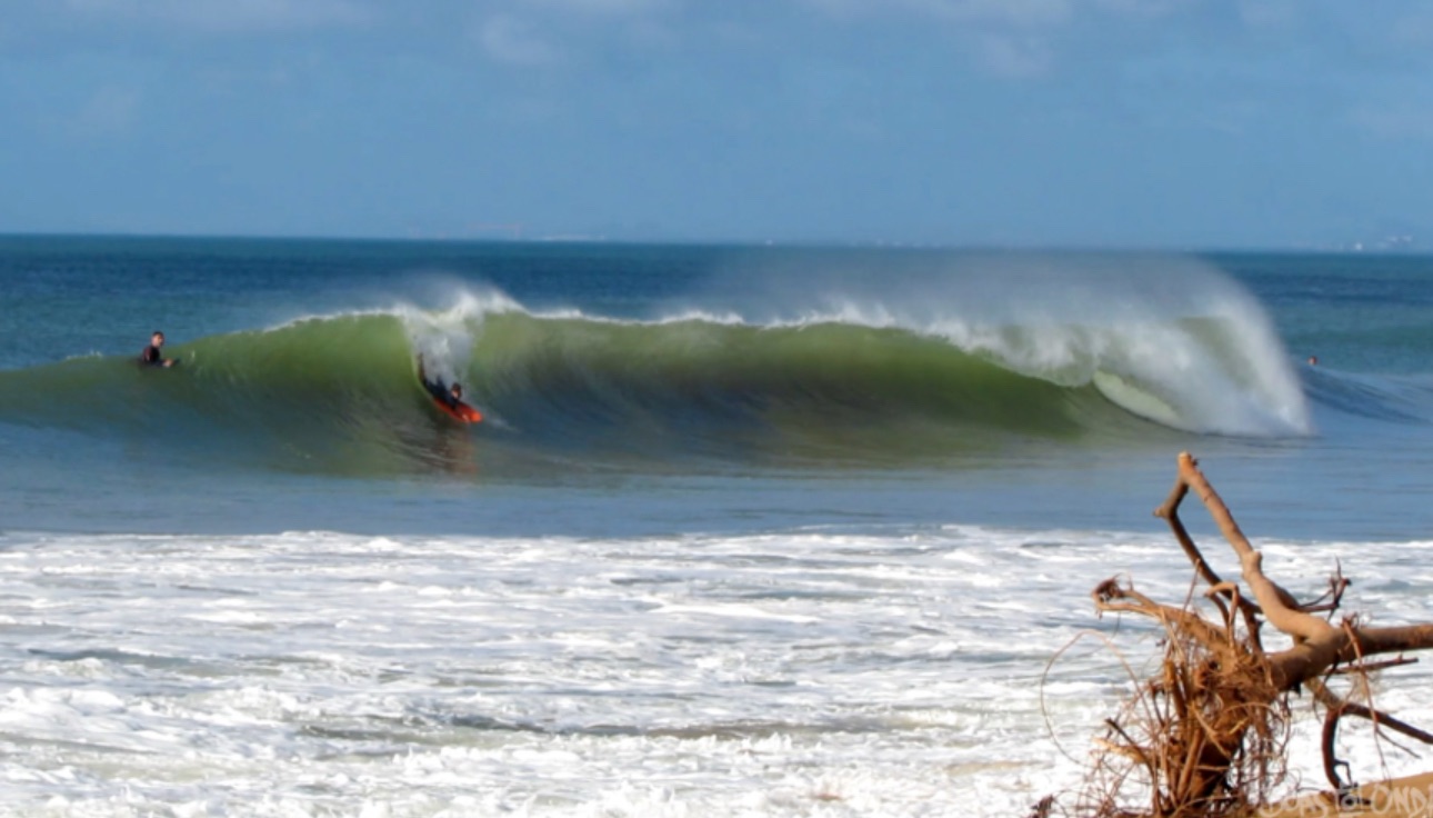 Guarapari recebe primeira etapa do Circuito Capixaba de Bodyboarding 2025