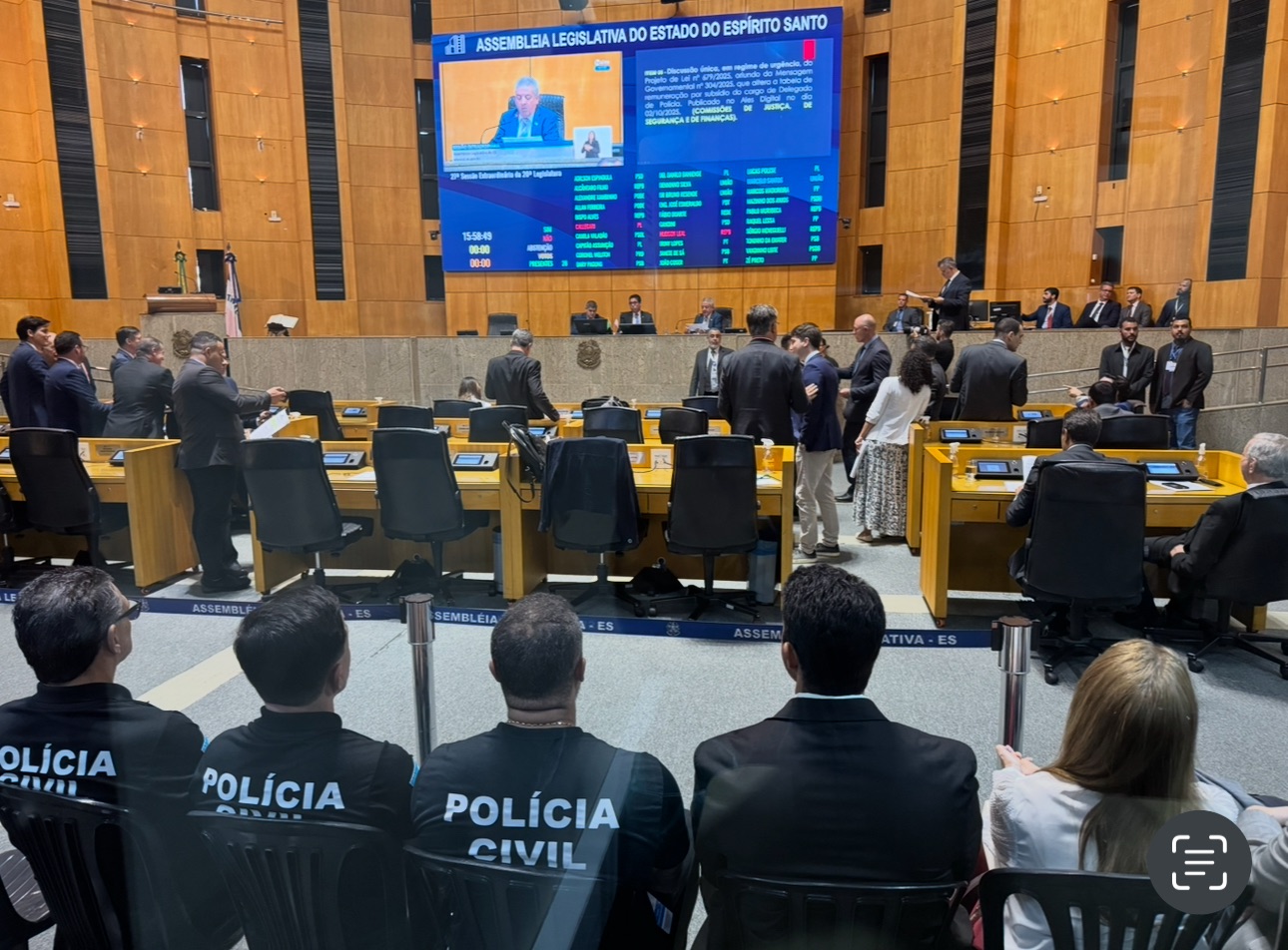Assembleia aprova reajuste de 15% no plano de carreira de delegados de polícia do ES