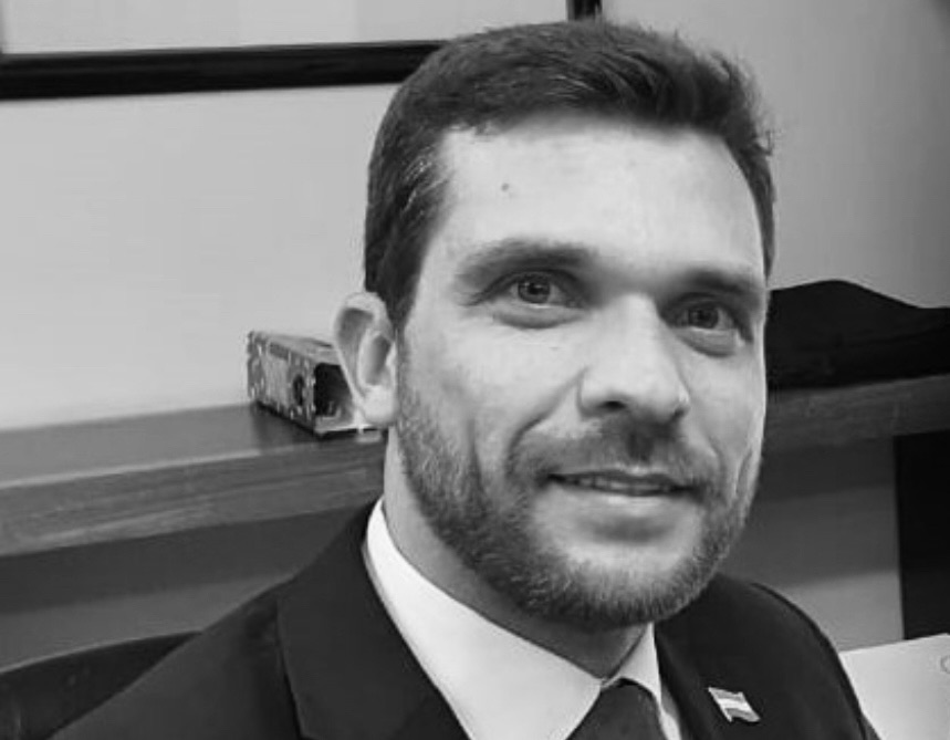 Edmar Camata | “Do caos à referência: o Espírito Santo que virou símbolo de boa governança”