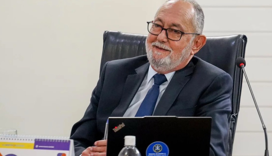 Luiz Carlos Ciciliotti é eleito presidente do TCES para o biênio 2026/2027