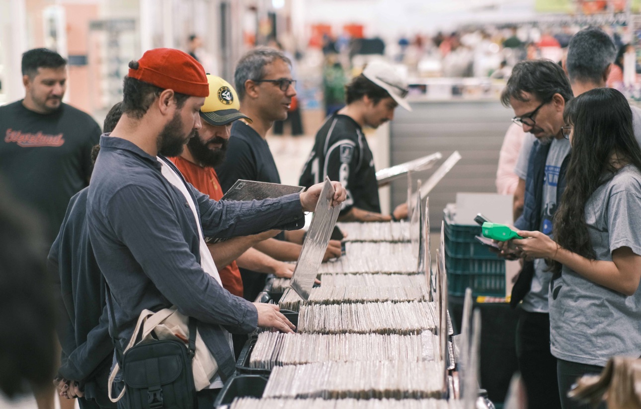 Feira Capixaba do Vinil chega à quarta edição neste sábado no Masterplace Mall