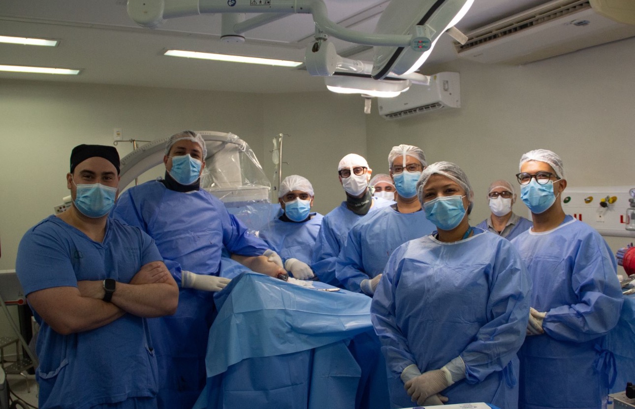 Meridional Cariacica realiza primeira cirurgia de osteointegração no ES