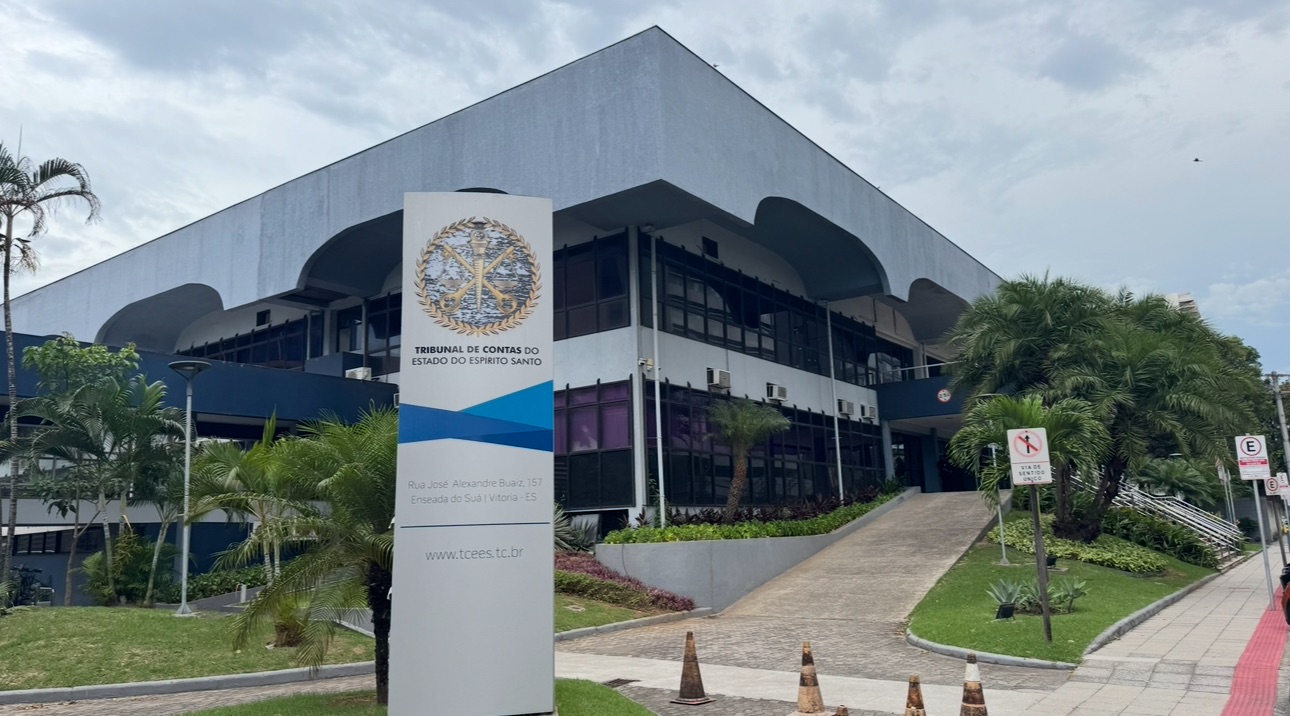 Congresso debate processo legislativo e práticas da advocacia no ES