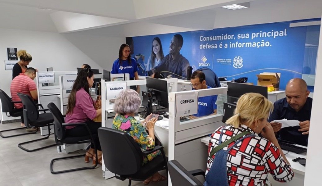 Procon-ES encerra 2025 com 43 mil atendimentos e crédito consignado lidera reclamações