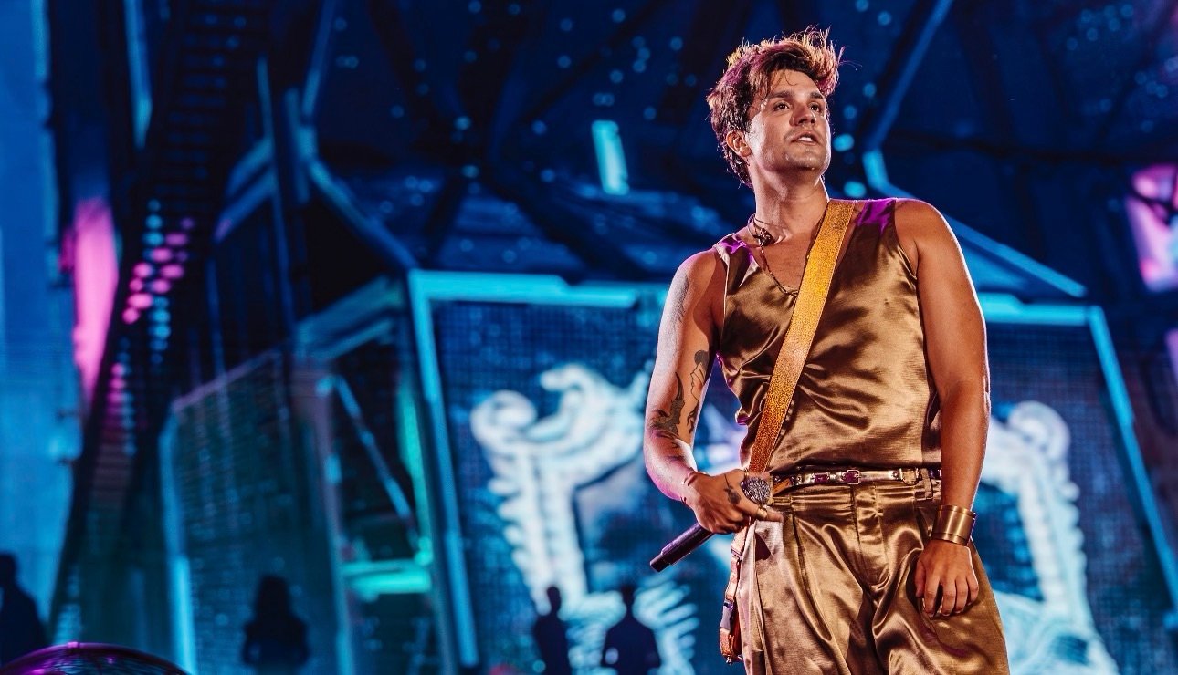 Luan Santana apresenta a turnê “LUA” no P12 Guarapari no dia 10 de janeiro