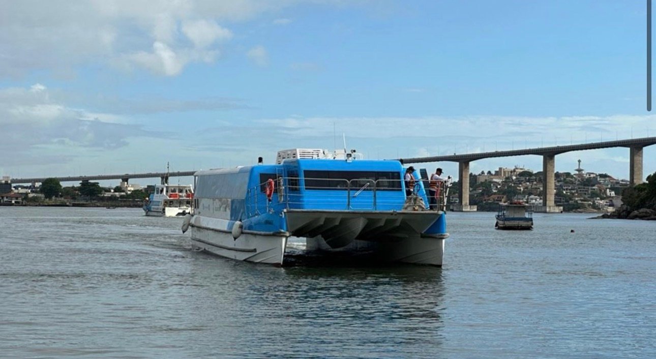 Embarcação Forno Grande entra em operação no Sistema Aquaviário