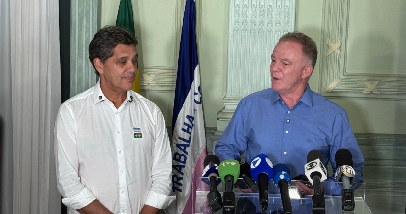 Casagrande confirma que deixará o Governo para disputar eleições; Ricardo Ferraço assumirá o Estado