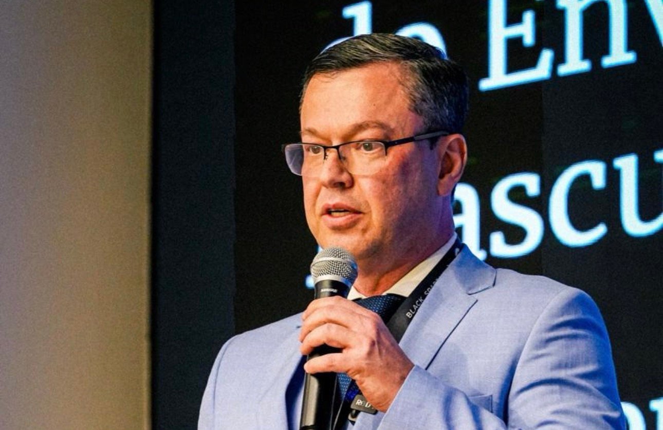 Andropausa ou síndrome MOSH? Erro no diagnóstico leva jovens à reposição precoce de testosterona