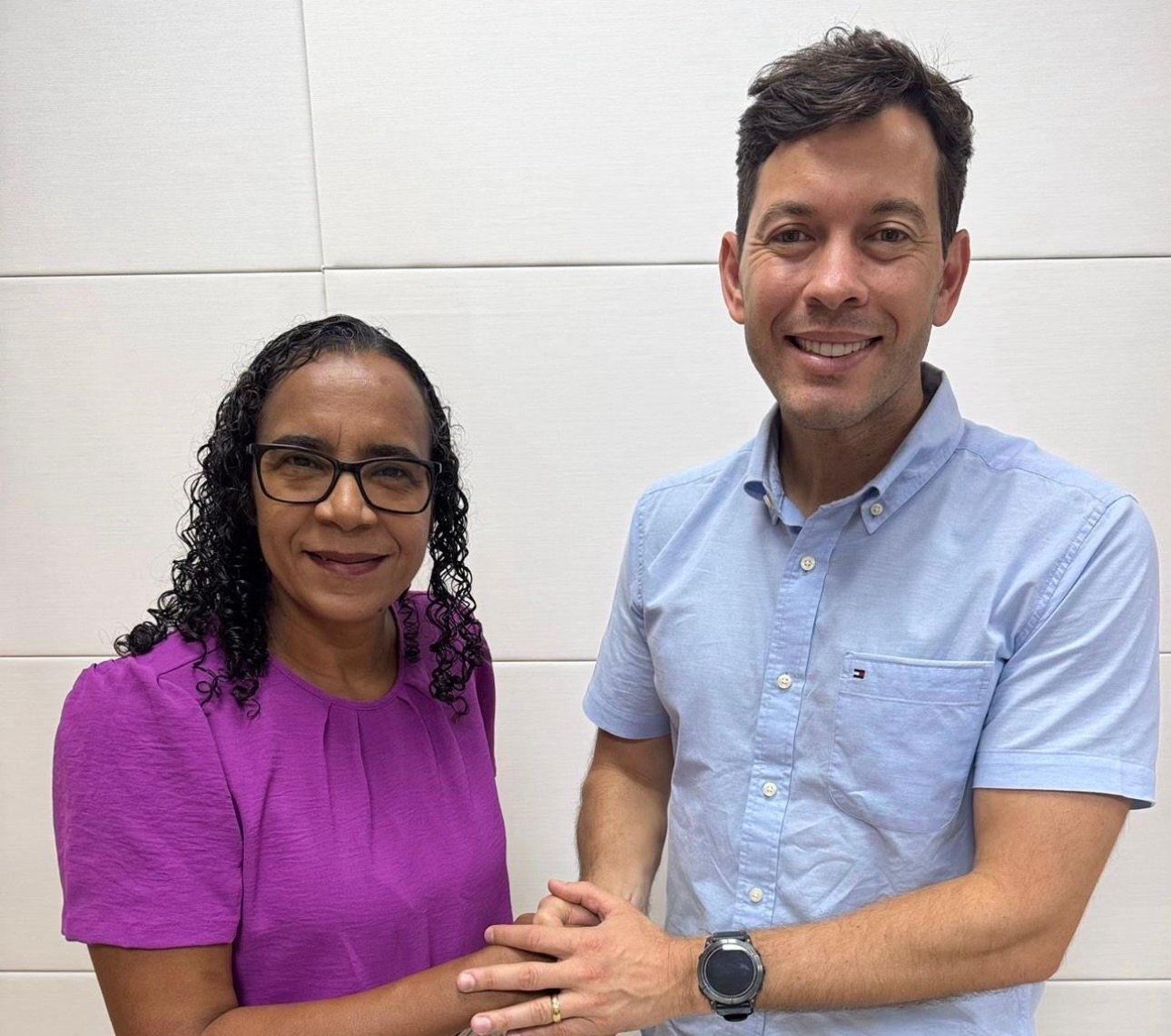 Arnaldinho anuncia vice-prefeita de São Mateus como pré-candidata a deputada federal