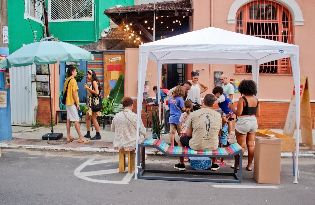 Evento “Carpintaria Aberta” promove ocupação lúdica do espaço público em Vitória