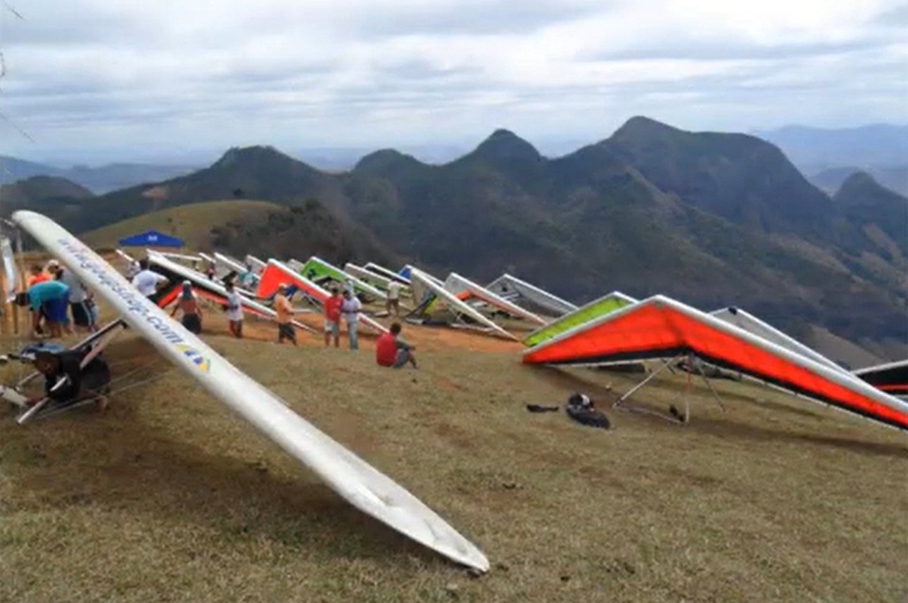 Rampa do Monjolo, em Baixo Guandu, é palco do Brasileiro de Asa Delta