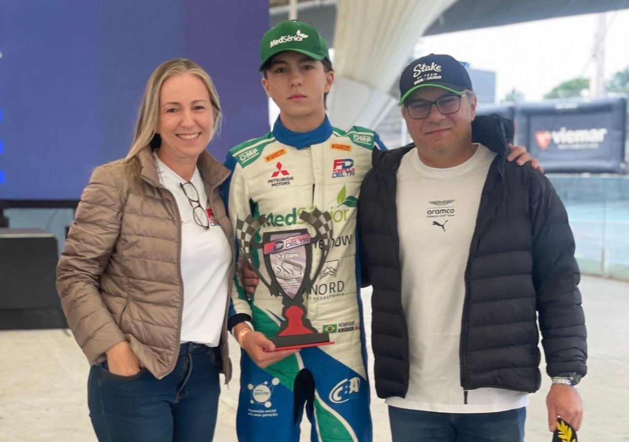 Capixaba Henrique Krüger conquista pódio em Interlagos na Fórmula Delta