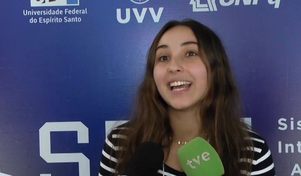 Estudante cria plataforma com IA para personalizar estudos e reduzir desigualdades na educação