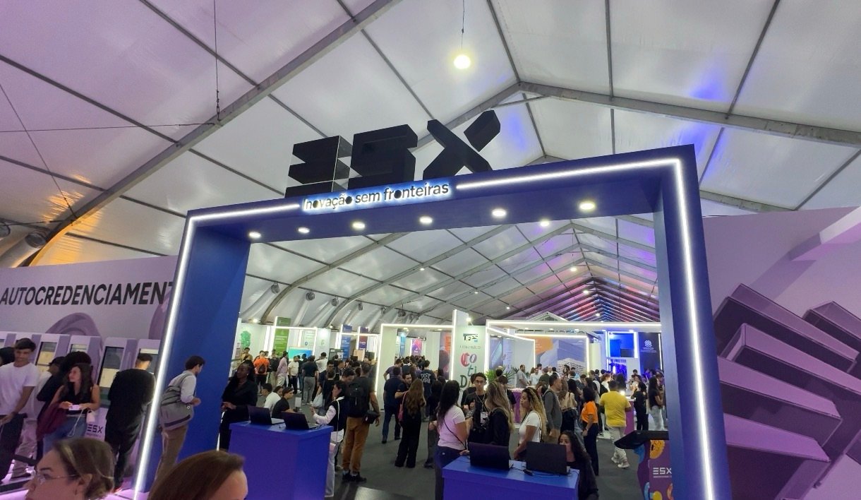 Criar, evoluir e humanizar: ESX 2026 reúne especialistas e discute futuro da inovação