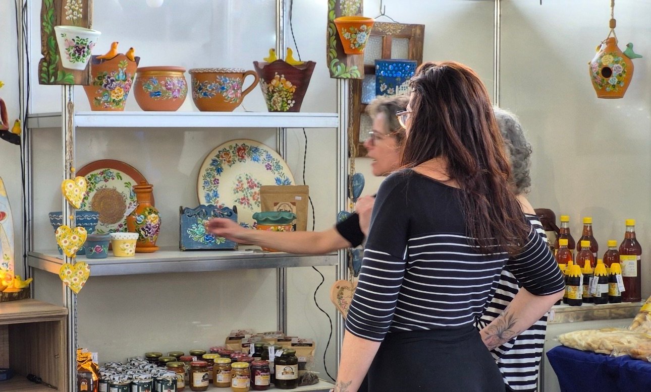 Feira de Cerâmica e Decoração reúne mais de 100 expositores em Jardim Camburi