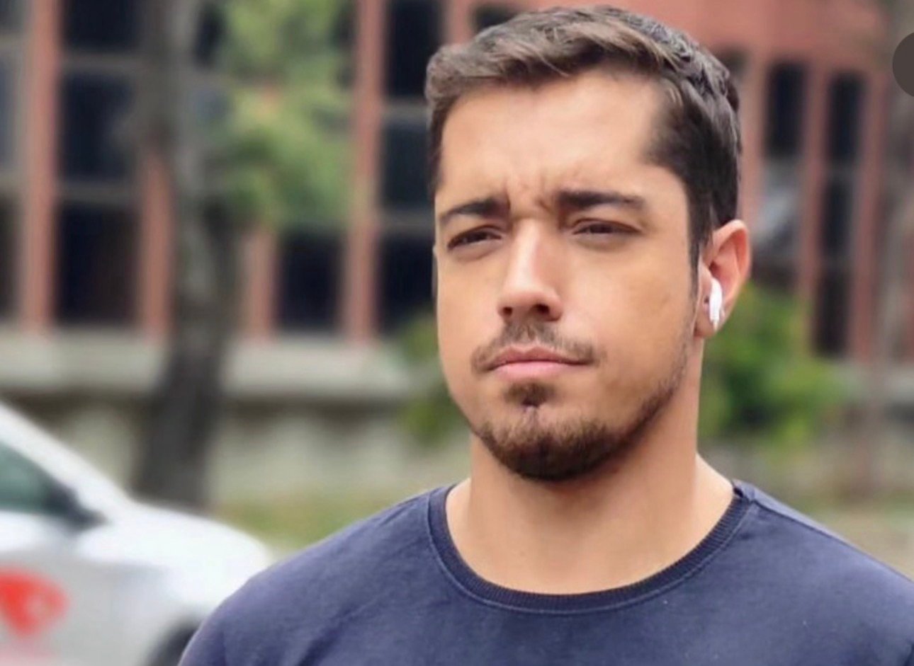 Jornalista Caíque Verli, da TV Gazeta, morre aos 33 anos em Vitória