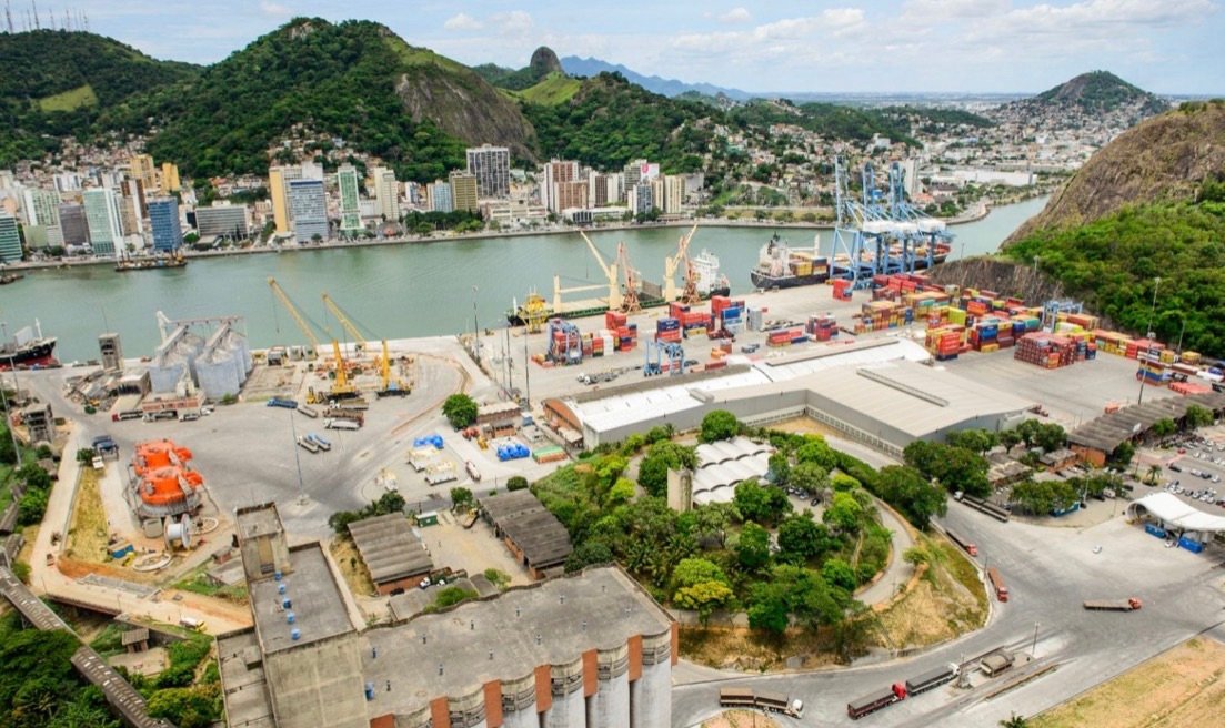 Mais de 500 produtos do ES passam a ser taxados pelos Estados Unidos com tarifas de até 37,5%