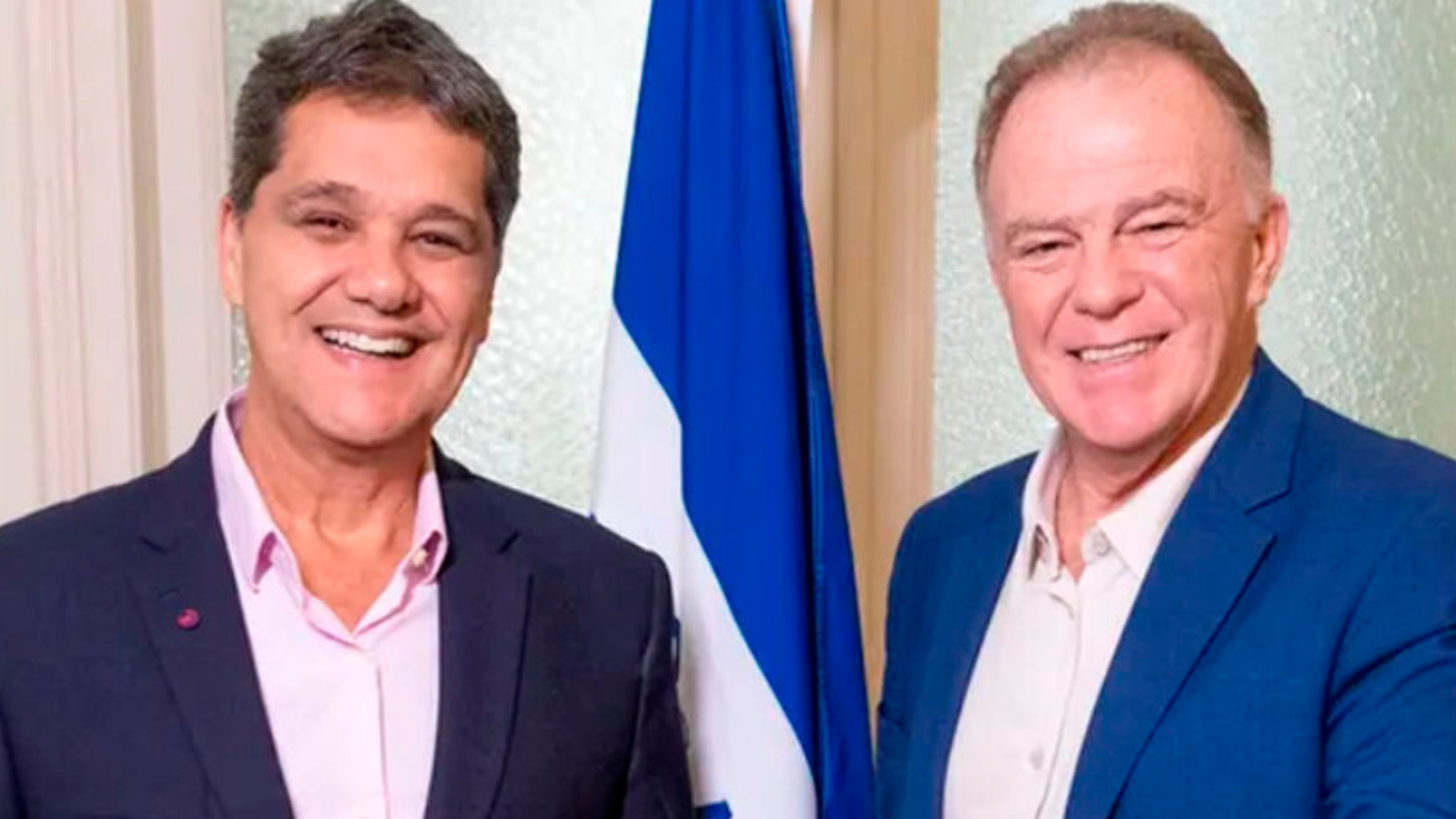 Ferraço lidera disputa pelo Governo do ES; Casagrande aparece à frente para o Senado