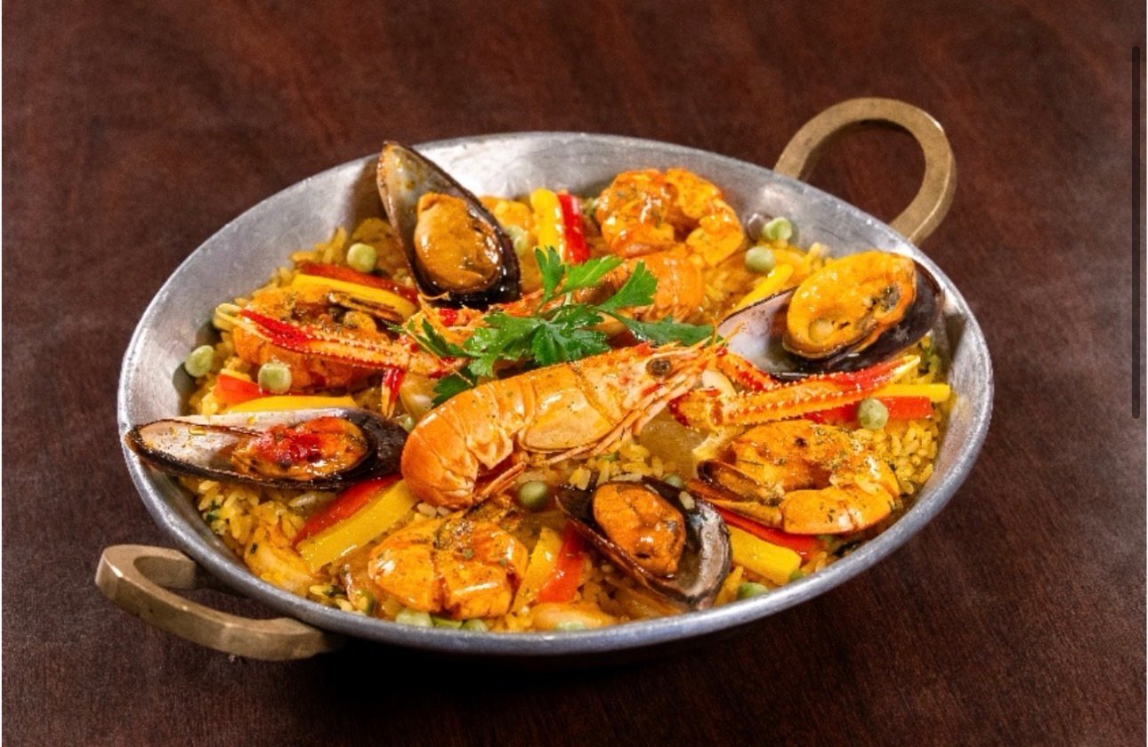 Ilha do Caranguejo promove viagem gastronômica por 5 países no 7º Festival do Camarão