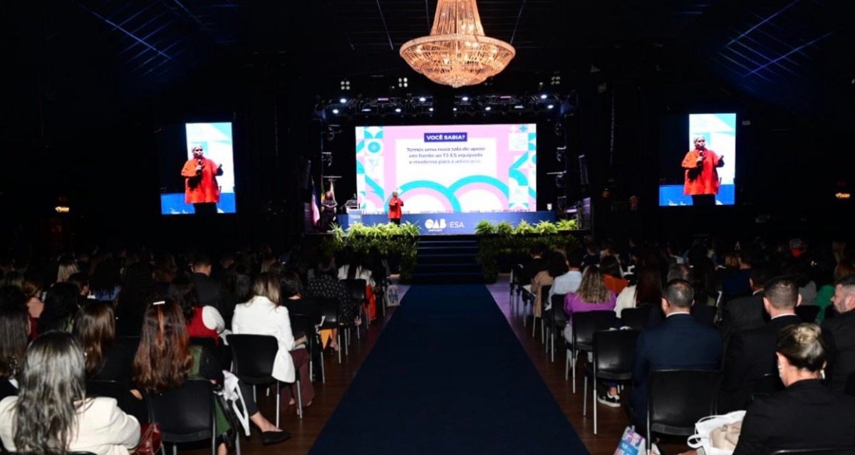 Congresso Estadual da Advocacia reúne ministros e juristas em Vitória