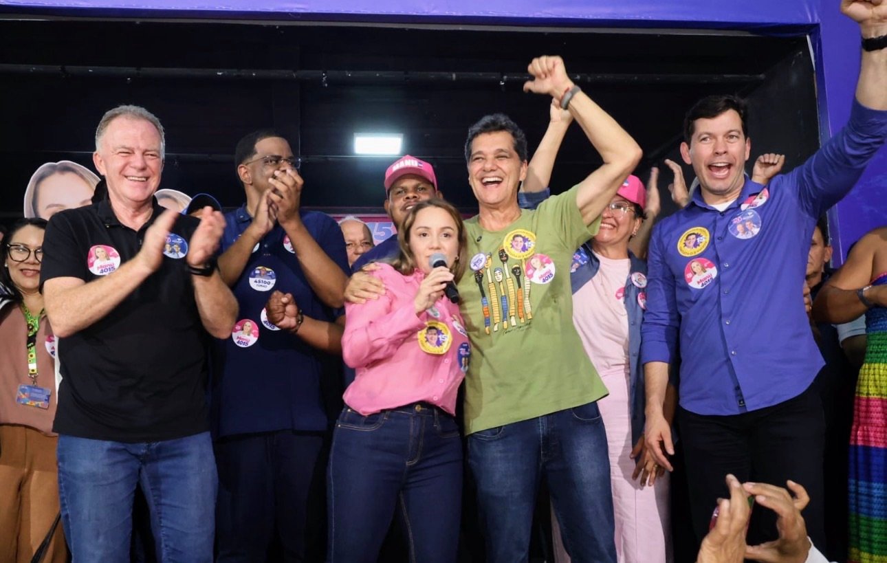 Emanuela Pedroso lança candidatura com apoio de Arnaldinho, Ferraço e Casagrande
