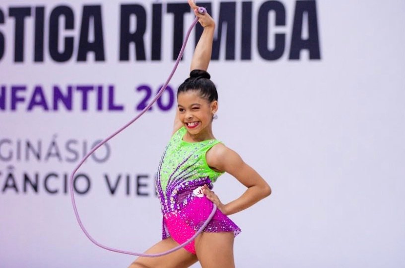 Ginasta capixaba de 10 anos conquista quatro medalhas no Campeonato Brasileiro