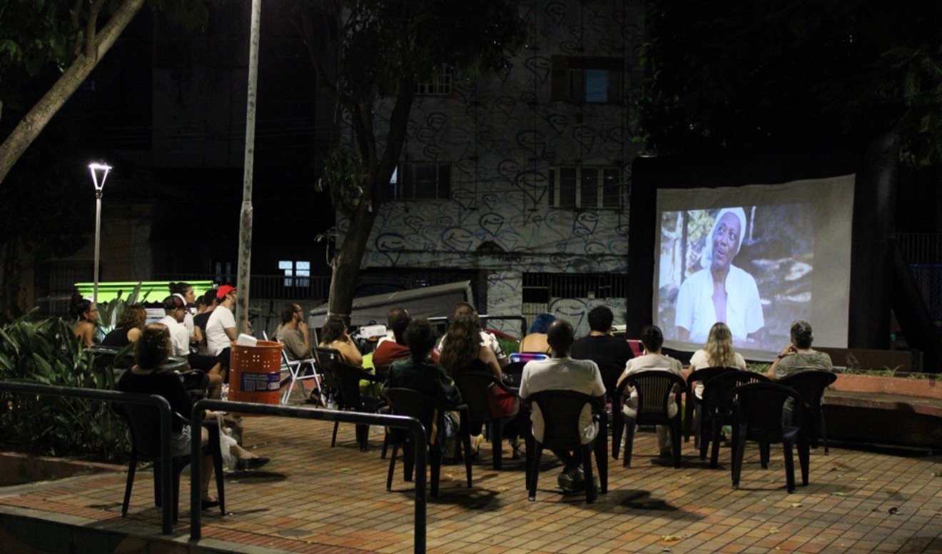 Cineclube El Caracol encerra temporada com sessão de curtas e festa latina