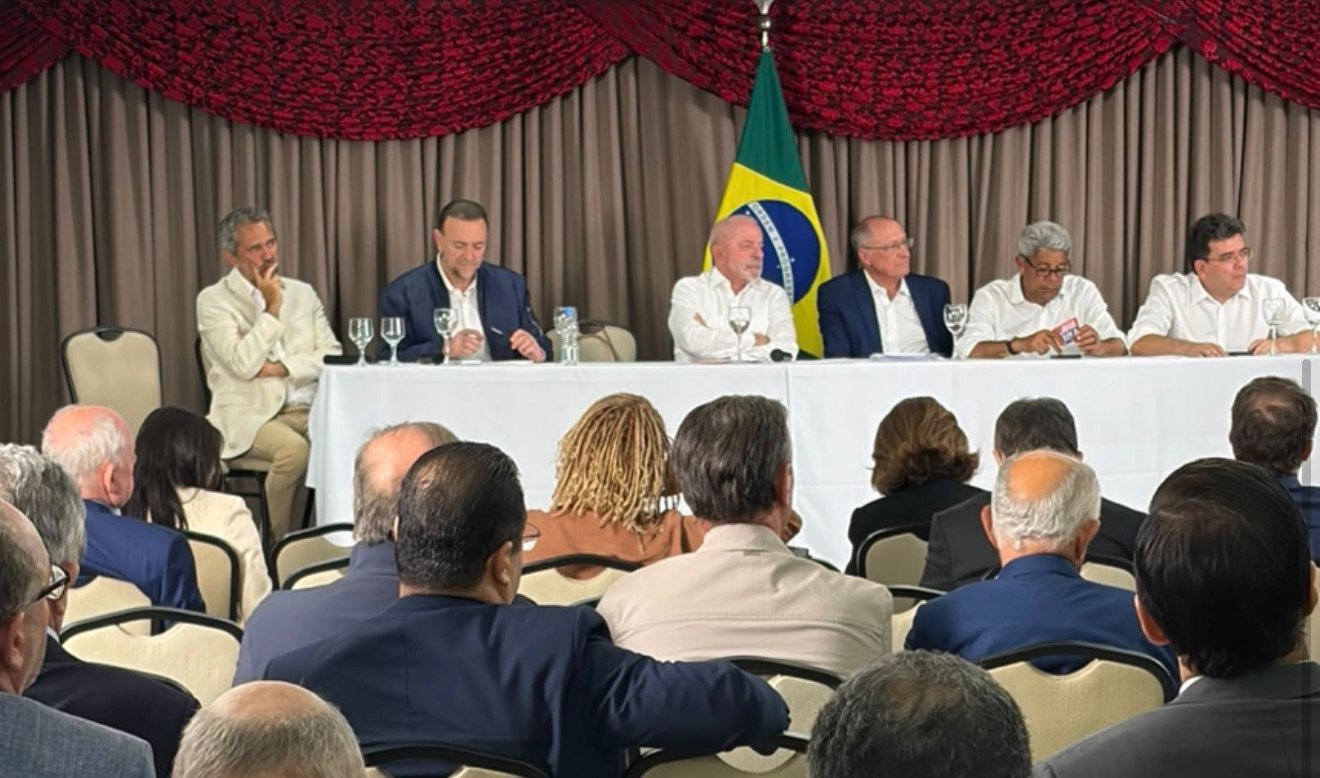 Helder e o PT ainda discutem apoio no segundo turno no Espírito Santo