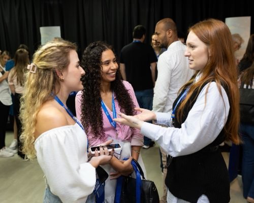 Feira de intercâmbio em Vitória vai reunir interessados em experiência fora do Brasil