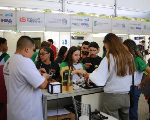 Shopping Vitória recebe o evento “Conexão Ciência” com painéis e atrações musicais