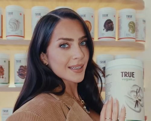 Jade Picon é a nova embaixadora de marca de suplementos capixaba