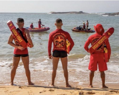 Praias e lagoas de Vila Velha terão reforço de guarda-vidas durante o Verão