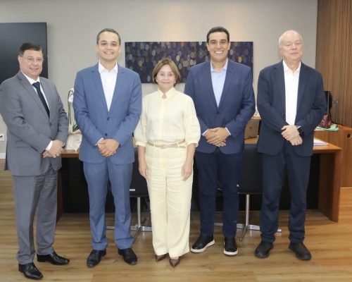 Pazolini visita Tribunal de Justiça e reforça diálogo com os Poderes durante transição