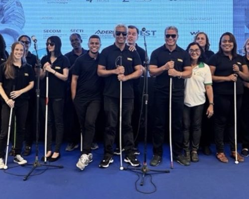 Coral Vozes que Inspiram se apresenta no “Natal nos Jardins do Palácio Anchieta”