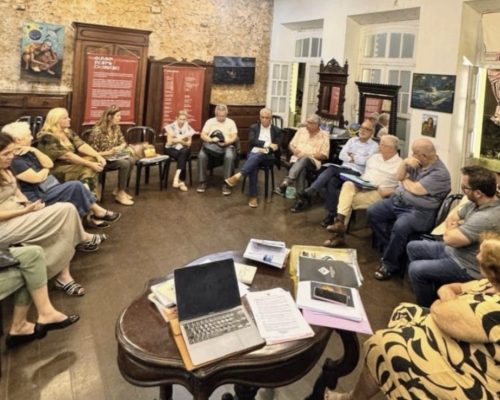 Academia Espírito-santense de Letras empossa nova diretoria para o próximo triênio