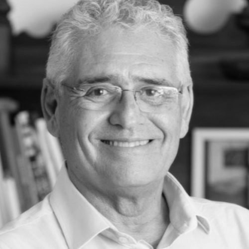 João Gualberto – “O pavão desiludido”