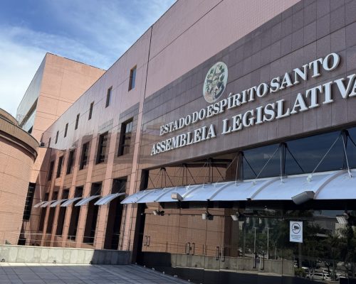 Assembleia faz acordo com a Caixa para oferecer serviços para população e servidores