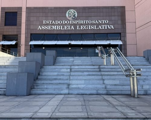 Governo envia PEC para adequar Constituição capixaba às novas regras da Reforma Tributária