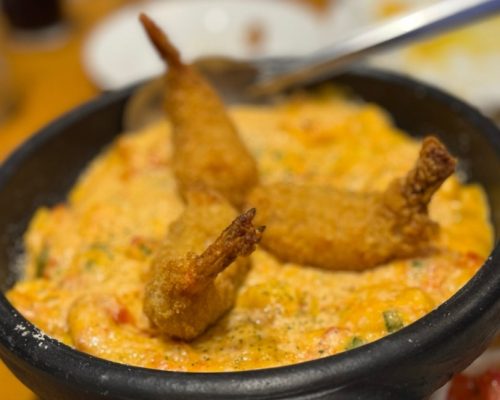 Restaurante capixaba serve mais de 1,5 tonelada de camarão por mês