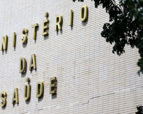 Vila Velha é uma das 5 cidades do país que oferecerão videochamadas odontológicas