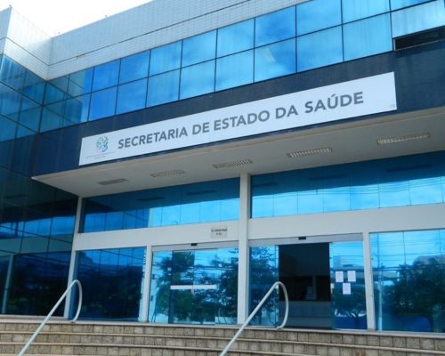 Saúde estadual abre seleção emergencial com salários de até R$ 12,2 mil; inscrições até dia 15