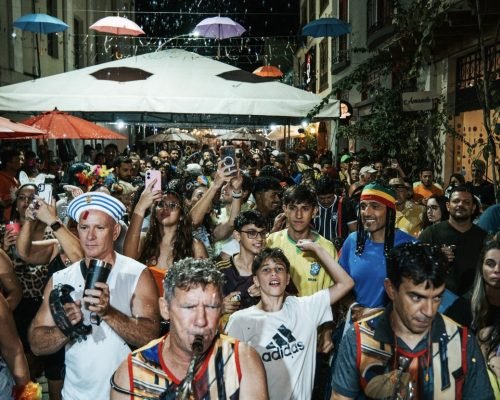 Muito além da folia, Santo Boteco leva o Carnaval de família para o coração das montanhas
