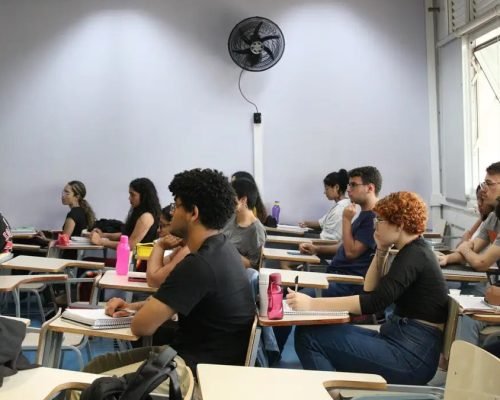MEC abre inscrições para apoio e financiamento de cursinhos populares