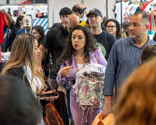 Maior outlet do Brasil volta à Grande Vitória com 300 lojas e descontos de até 90%