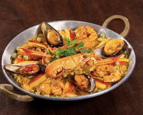 Ilha do Caranguejo promove viagem gastronômica por 5 países no 7º Festival do Camarão